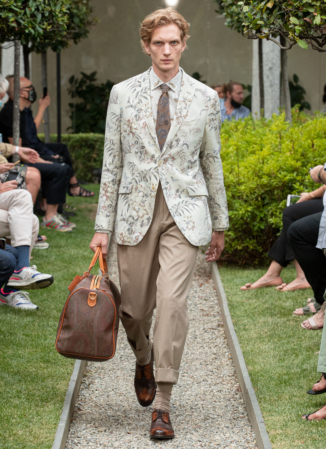 Sfilata collezione donna e uomo Primavera-Estate 2021 | ETRO