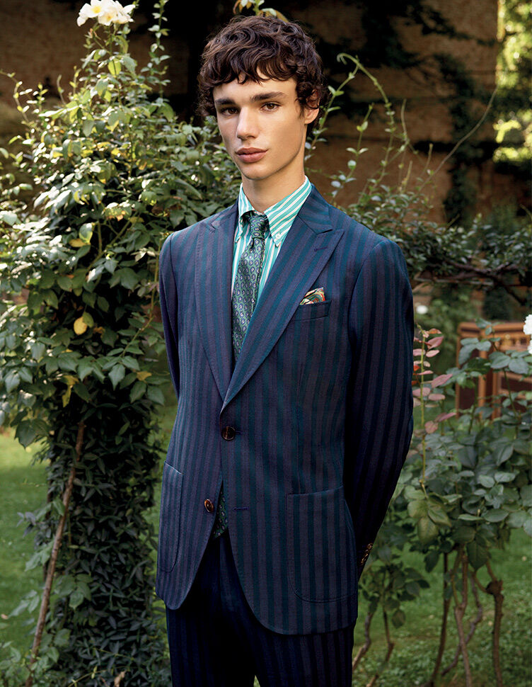 ETRO_A PLAY OF FORMS