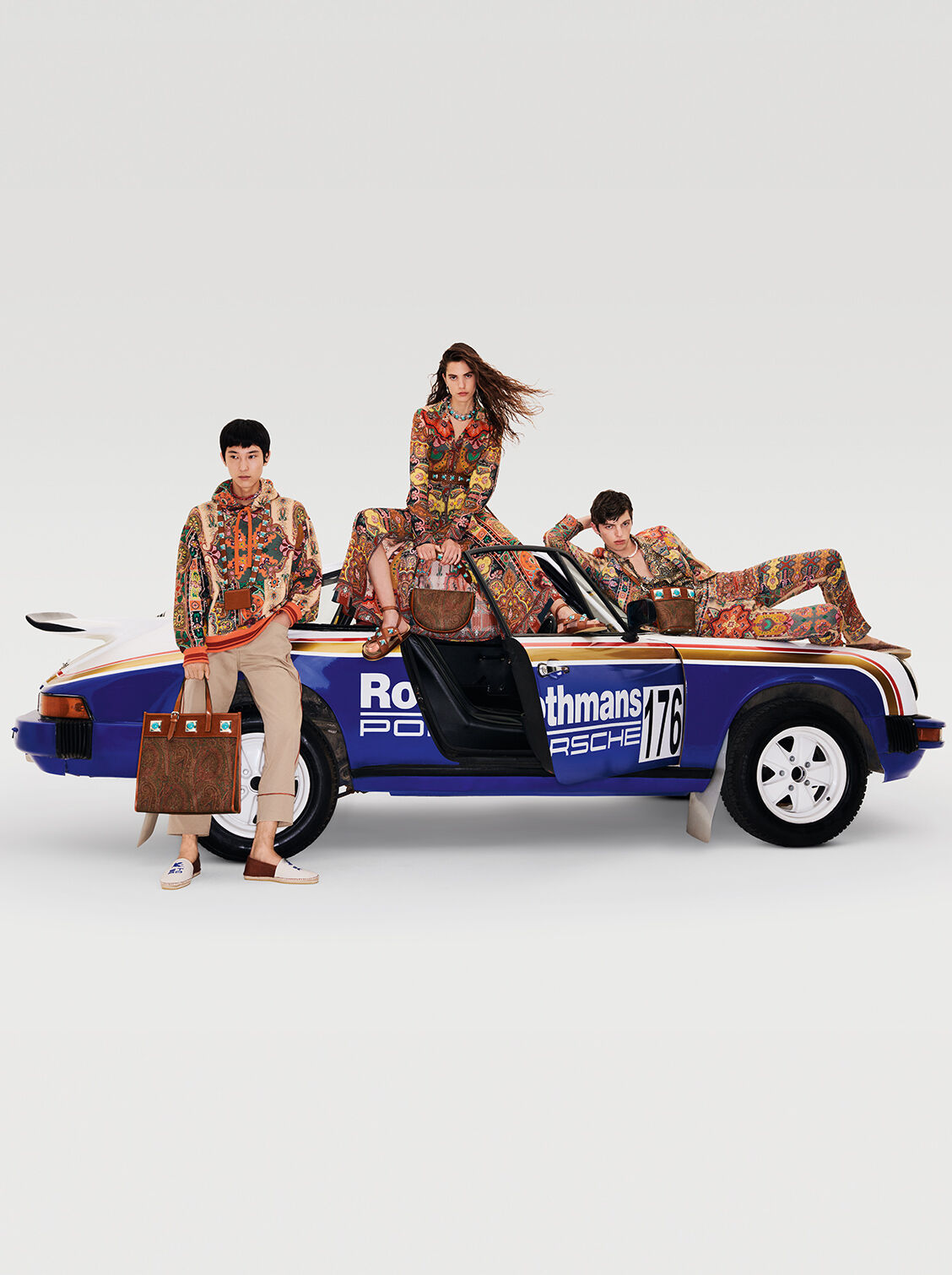 Borse Etro: saldi fino al 60% su pochette e tracolle
